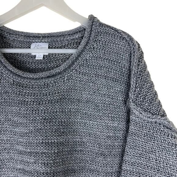 John + Jenn Distressed Crewneck Sweater in Gray Size Small - Picture 3 of 8